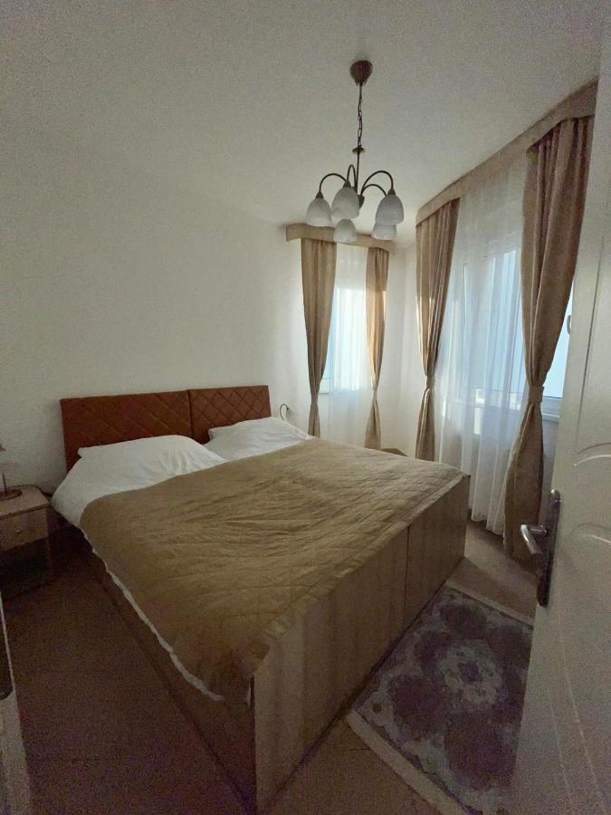 Sladjawing2 Apartman Jagodina Kültér fotó